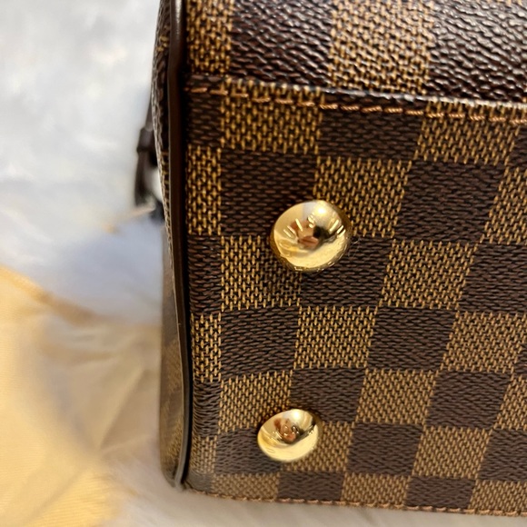 New, never used authentic LV Trevi bag - Picture 12 of 15
